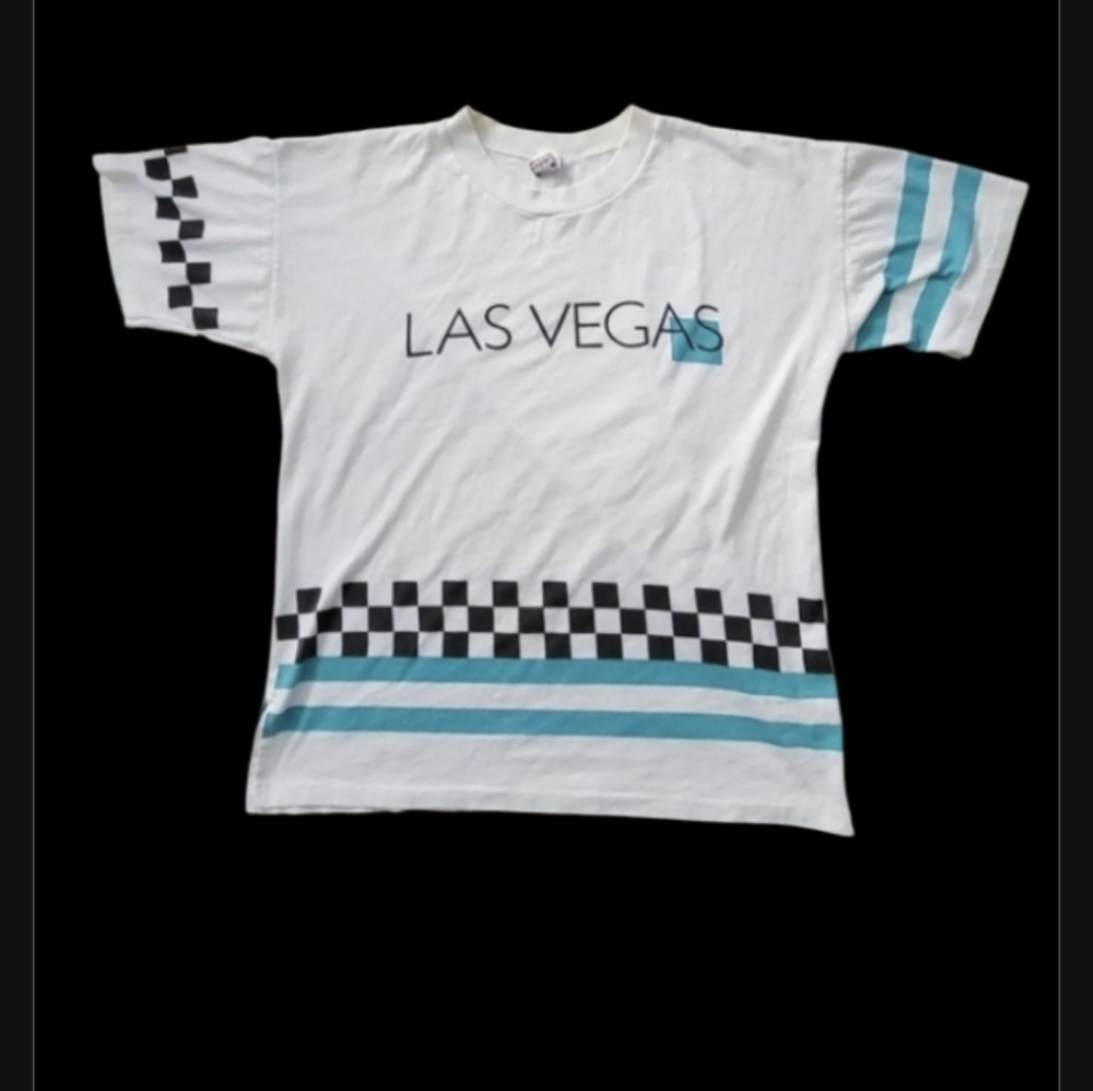 Vintage 80's Las Vegas T-Shirt. Size Medium
